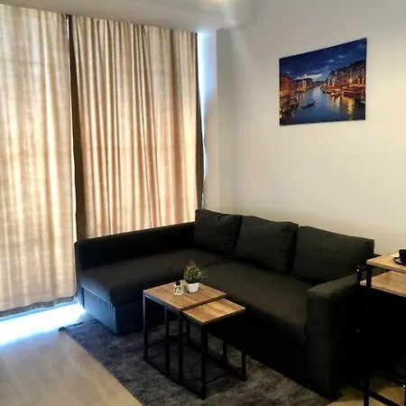 Secured Lux 2 + 1 - Gym, Sauna & Parking Istanboel
